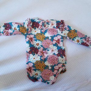 Rufflebutts 0-3 onesie